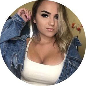 Meet your Posher, Teya